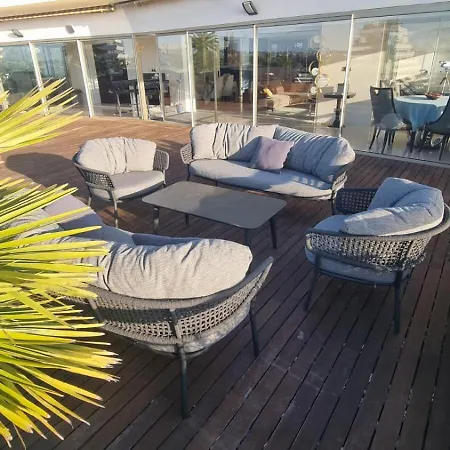 Marina - Stunning View