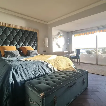 Marina - Stunning View * Villeneuve-Loubet